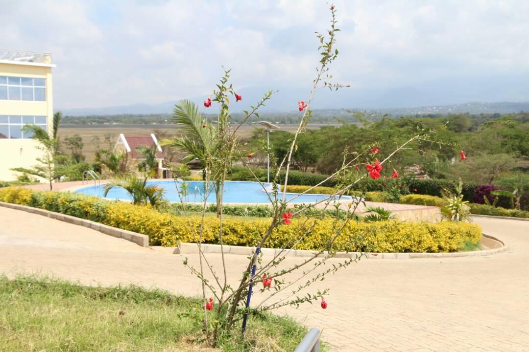 A1 Hotel And Resort Arusha Exteriör bild