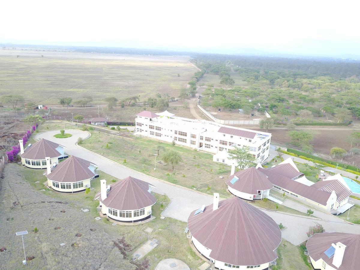 A1 Hotel And Resort Arusha Exteriör bild