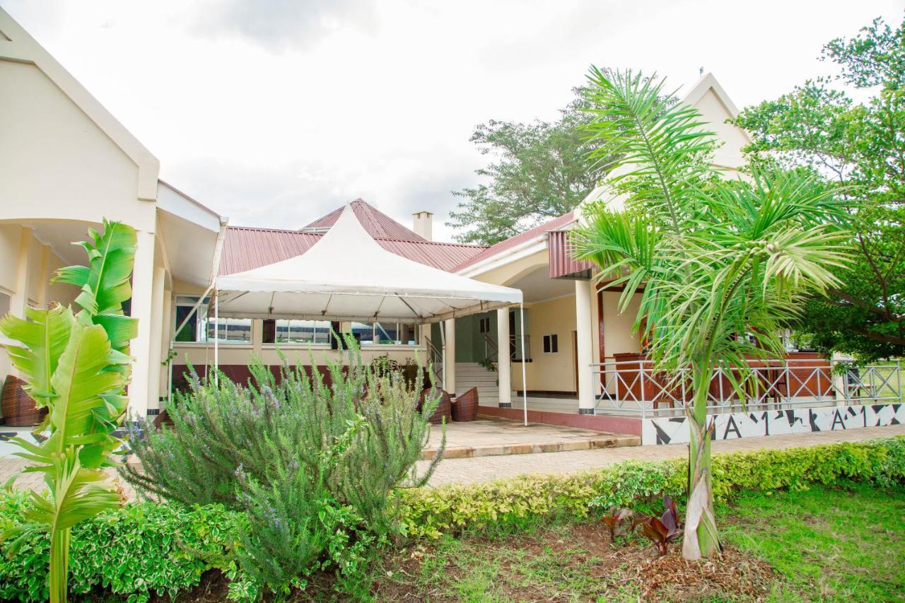 A1 Hotel And Resort Arusha Exteriör bild